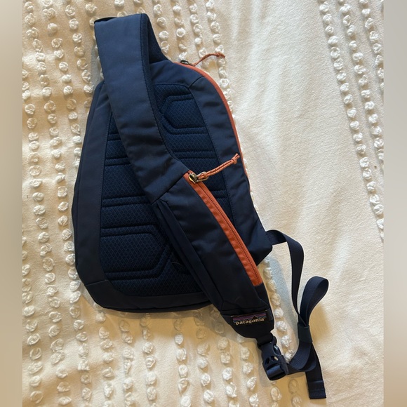 Patagonia Atom Sling - 8L - Picture 3 of 4